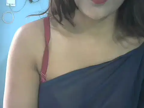 Snapshot of Nehasingh2024 chatting on 02.18.25 Nehasingh2024 online show from 02.18.25