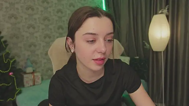 DinaCandy online show from 12.25.24