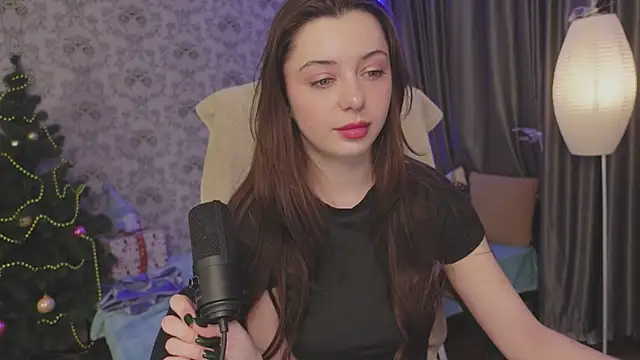 DinaCandy online show from 12.30.24