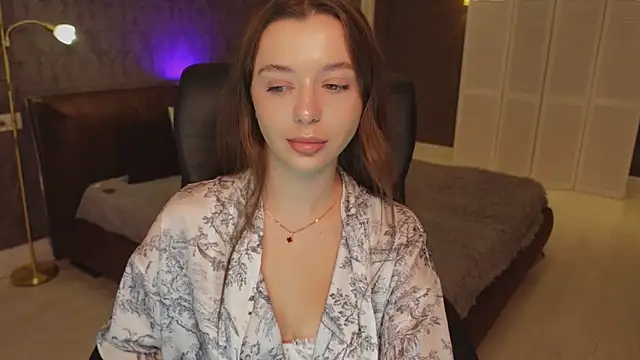 DinaCandy online show from 10.24.25