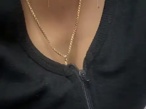 Snapshot of _FluffyHxney_ chatting on 12.26.24 FluffyHxney online show from 12.26.24