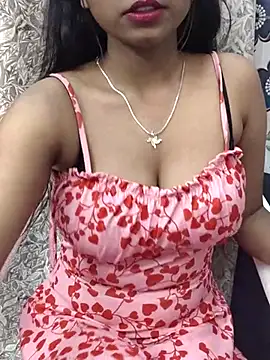 Snapshot of Ishaani_0 chatting on 02.18.25 Ishaani 0 online show from 02.18.25