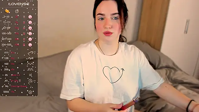 Snapshot of __Latisha__ chatting on 03.02.25   Latisha   online show from 03.02.25