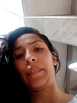 Snapshot of chloewildd_ chatting on 02.20.25 chloewildd  online show from 02.20.25