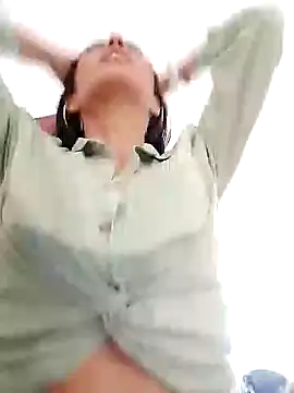 Snapshot of chloewildd_ chatting on 03.09.25 chloewildd  online show from 03.09.25