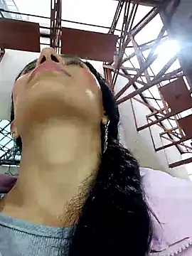 Snapshot of chloewildd_ chatting on 03.12.25 chloewildd  online show from 03.12.25