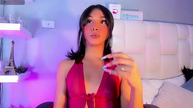 Snapshot of ValentinaMarinn chatting on 01.10.25 ValentinaMarinn online show from 01.10.25