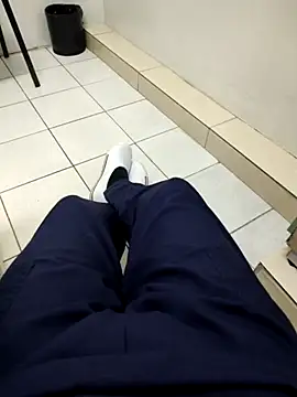 Snapshot of gatmoreno1 chatting on 09.23.25 gatmoreno1 online show from 09.23.25