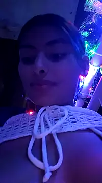 Snapshot of vanyacam_ chatting on 12.13.24 vanyacam online show from 12.13.24