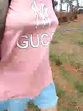 Betty20zx online show from 12.31.24