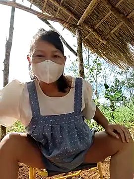 Betty20zx online show from 10.20.25