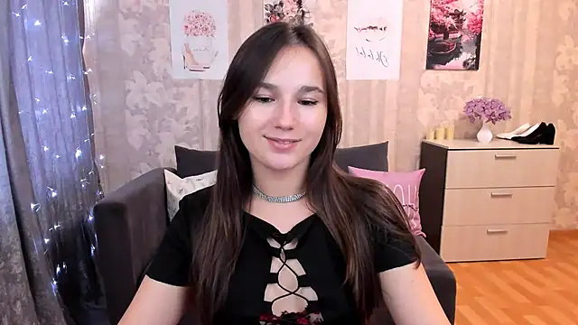 MilaDaisen online show from 09.22.25