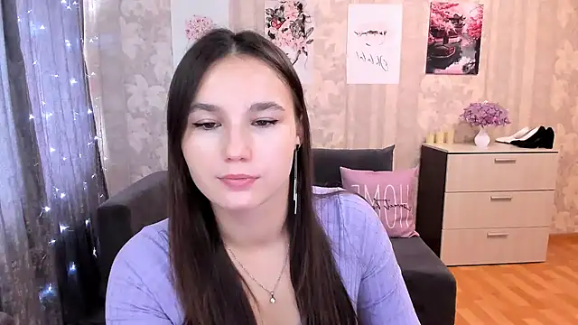 MilaDaisen online show from 09.27.25