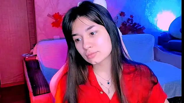 Snapshot of Swee_Alicee chatting on 12.24.24 Swee Alicee online show from 12.24.24