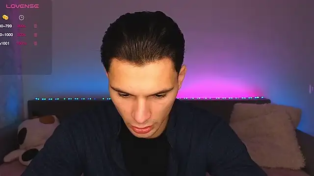 denlover1 online show from 11.03.25