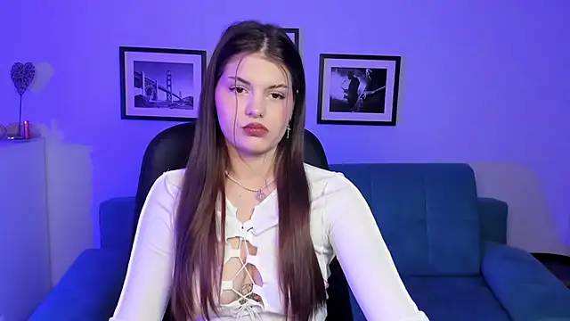 Snapshot of AdeliaKiss chatting on 01.14.25 AdeliaKiss online show from 01.14.25