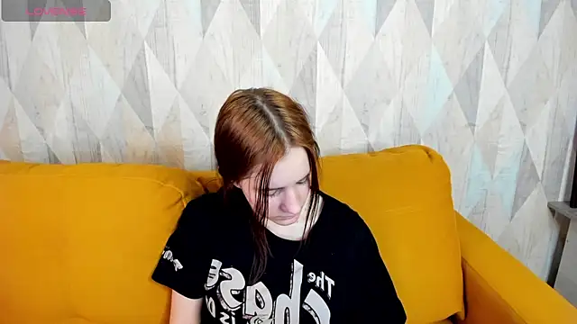 Snapshot of Tonya_Gray chatting on 02.19.25 Tonya Gray online show from 02.19.25