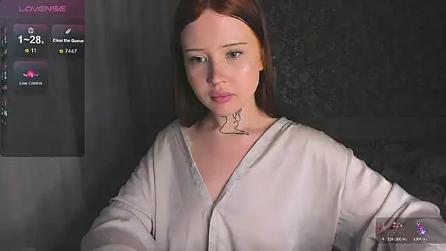 kate8ketee8 online show from 11.15.25