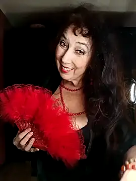 Snapshot of GypsyEsmeralda chatting on 01.16.25 GypsyEsmeralda online show from 01.16.25