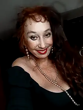 Snapshot of GypsyEsmeralda chatting on 03.02.25 GypsyEsmeralda online show from 03.02.25