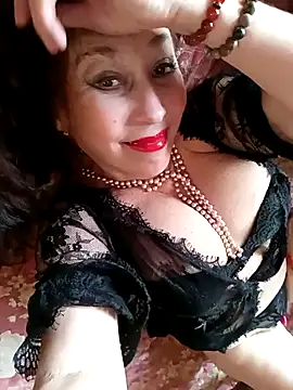 Snapshot of GypsyEsmeralda chatting on 03.18.25 GypsyEsmeralda online show from 03.18.25