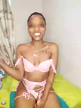 Snapshot of FreakySag_8888 chatting on 12.15.24 FreakySag 8888 online show from 12.15.24