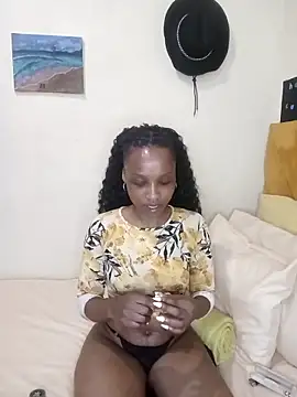 Snapshot of FreakySag_8888 chatting on 10.20.25 FreakySag 8888 online show from 10.20.25