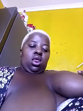 Snapshot of HotBootyBabe90 chatting on 02.24.25 HotBootyBabe90 online show from 02.24.25