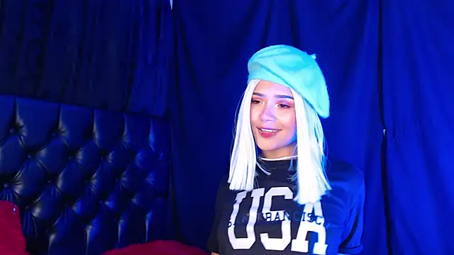 Annyjhonson online show from 03.07.25