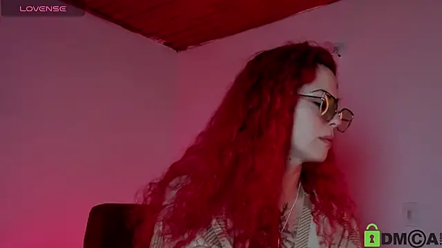 Snapshot of Borbala_Iggy chatting on 12.31.24 Borbala Iggy online show from 12.31.24