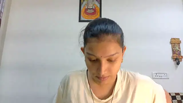 Snapshot of Aleena_Rai chatting on 10.03.25 Aleena Rai online show from 10.03.25