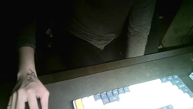 Snapshot of Ryan67533 chatting on 12.14.24 Ryan67533 online show from 12.14.24