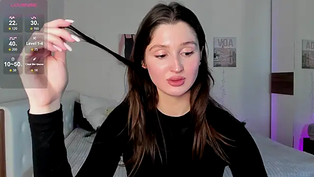 Snapshot of tender_babyy chatting on 12.31.24 tender babyy online show from 12.31.24