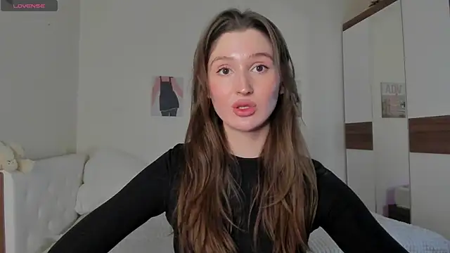 Snapshot of tender_babyy chatting on 02.07.25 tender babyy online show from 02.07.25