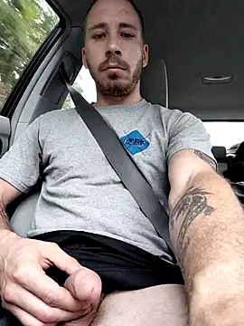 Snapshot of sexykdubx chatting on 09.29.25 sexykdubx online show from 09.29.25