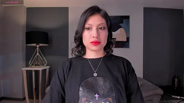 Snapshot of IrinaPortman chatting on 03.02.25 IrinaPortman online show from 03.02.25