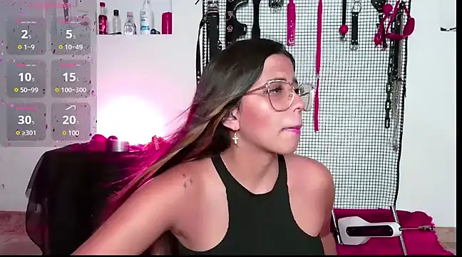 Snapshot of Megaan_Greey chatting on 01.09.25 Megaan Greey online show from 01.09.25