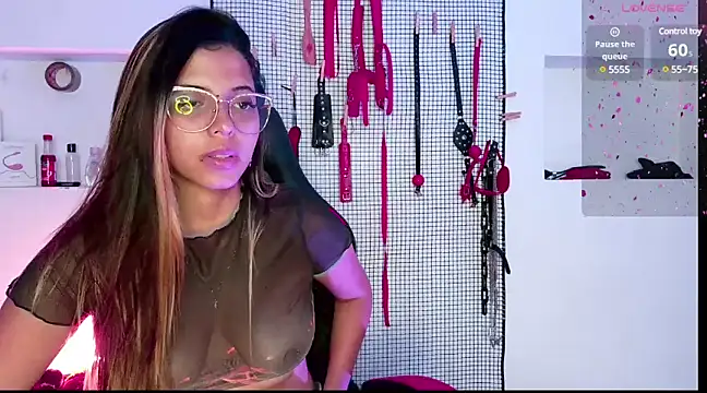 Snapshot of Megaan_Greey chatting on 01.11.25 Megaan Greey online show from 01.11.25