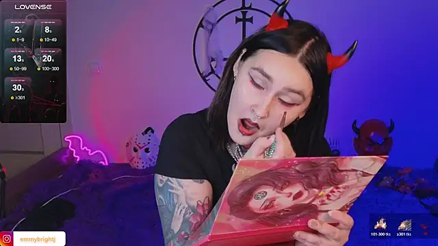 Emmybrightj  online show from 11.06.25