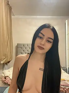 Snapshot of Gya_Rue chatting on 01.06.25 Gya Rue online show from 01.06.25