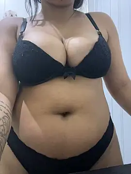 crystalmmour online show from 12.08.24