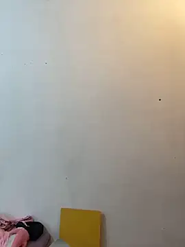 crystalmmour online show from 01.27.25