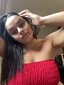 crystalmmour online show from 02.17.25