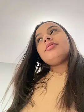 crystalmmour online show from 02.20.25