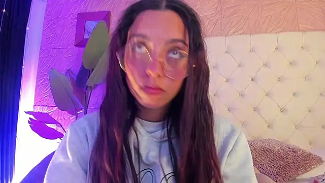 sadashi moon  online show from 03.02.25