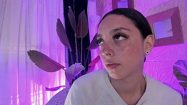 sadashi moon  online show from 03.16.25