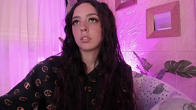 sadashi moon  online show from 03.20.25