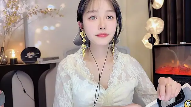 xiaodaibabyy online show from 01.11.25