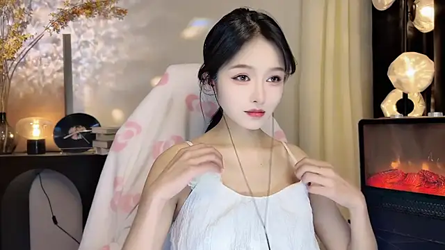 xiaodaibabyy online show from 02.25.25