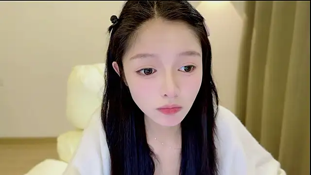 xiaodaibabyy online show from 10.31.25